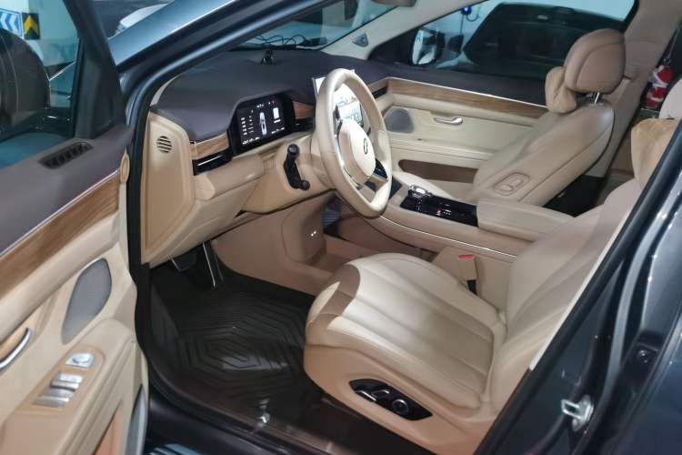 Used Hima AITO M7 2024 1.5T Intelligent Driving Rear-Drive Ultra Version 6 Seats