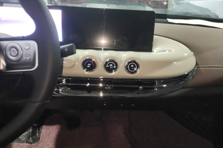 Used Wuling Bingo 2023 333 km Lingxi Connected Version