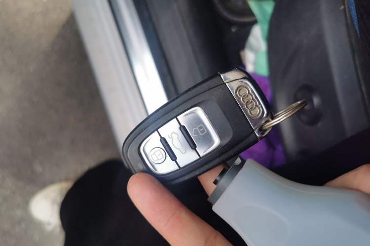 Used Audi A4L 2011 1.8 TFSI Comfort Model