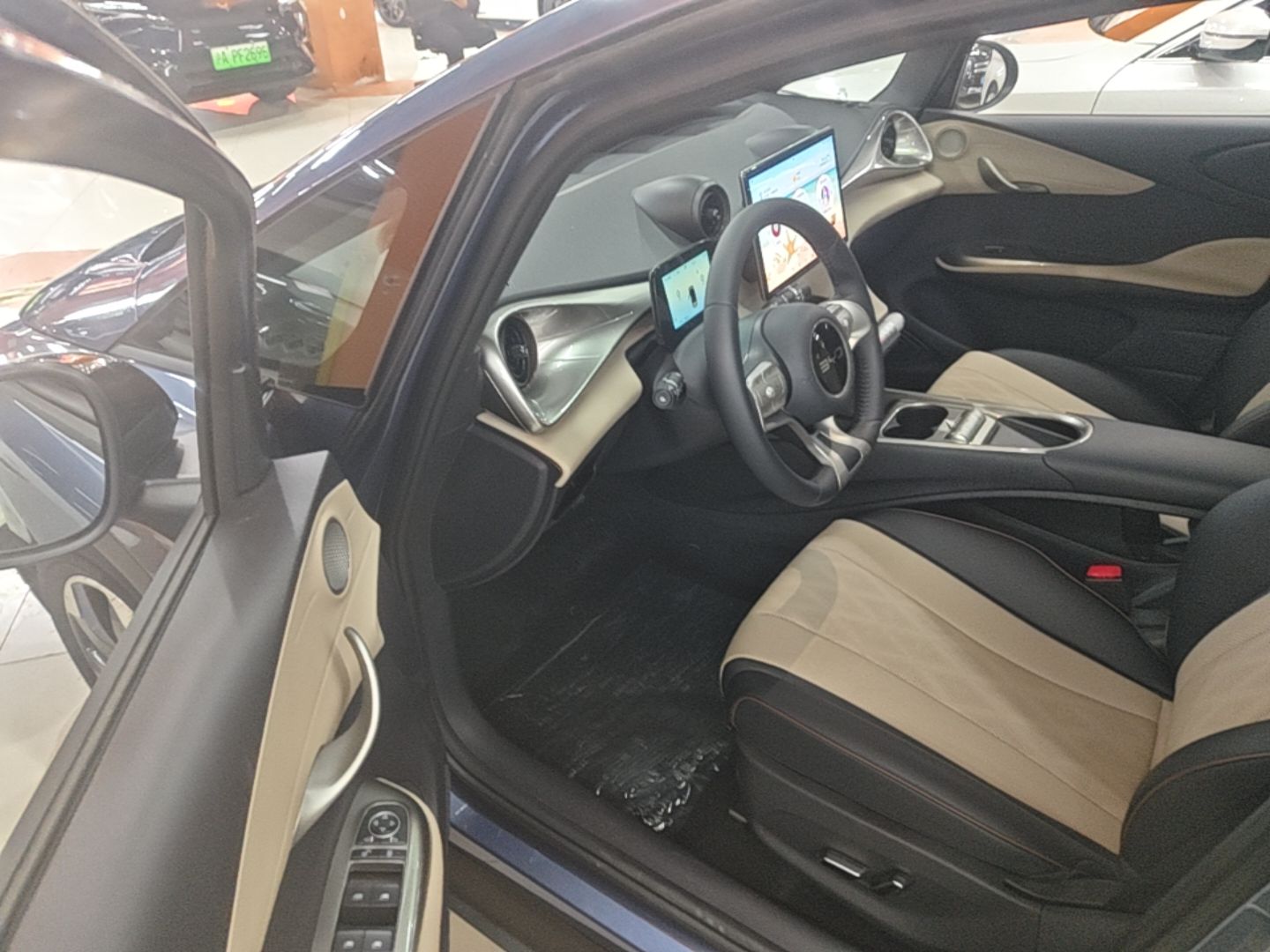 BYD Dolphin 2025 420km Free Edition — снимка 18