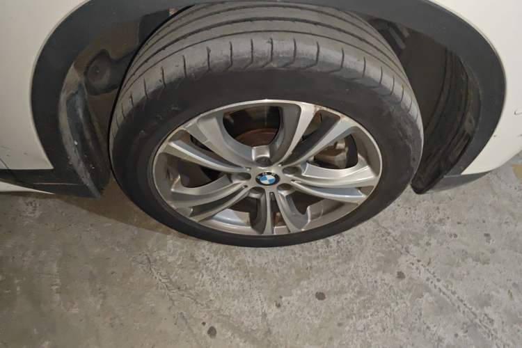 Used BMW X1 2016 xDrive20Li Luxury Model