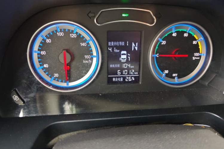 Used FORTHING Lingzhi M5 2022 Standard Version Base Model 7 Seats