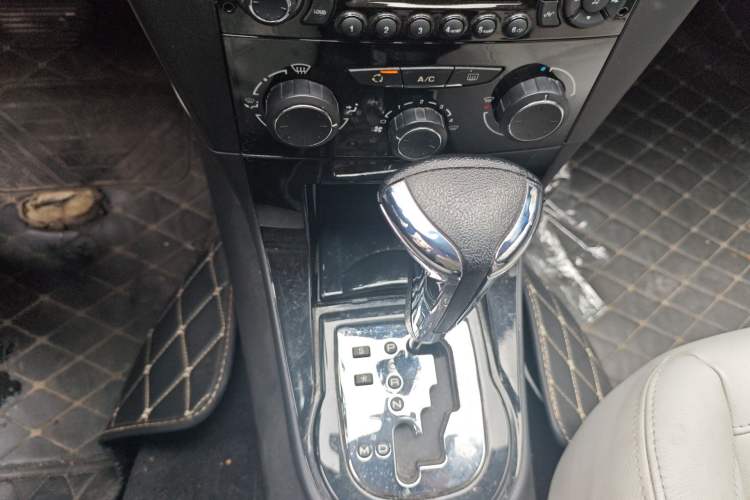 Used Citroen C-Quatre 2016 Classic Sedan 1.6L Automatic Prestige Model Gear Lever