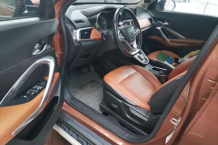 Used Baojun 510 2017 1.5L Automatic Luxury Model
