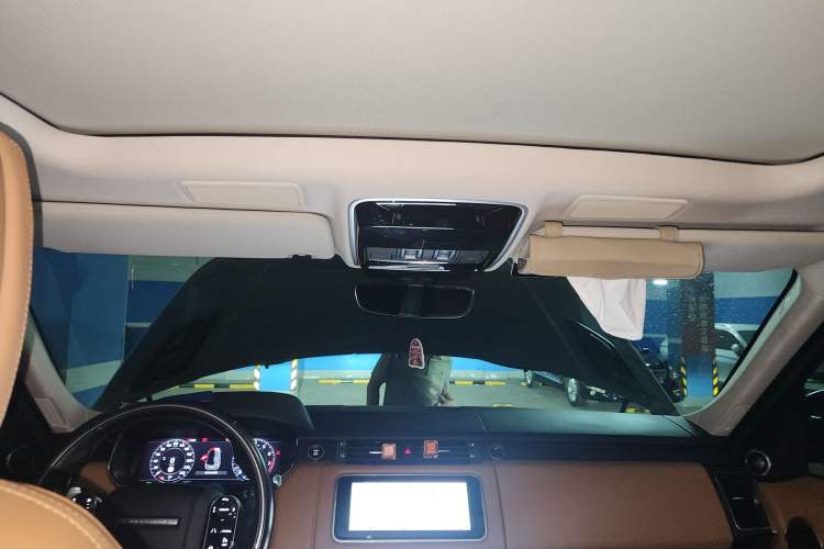 Used Land Rover Range Sport 2021 3.0 L6 HST Headliner