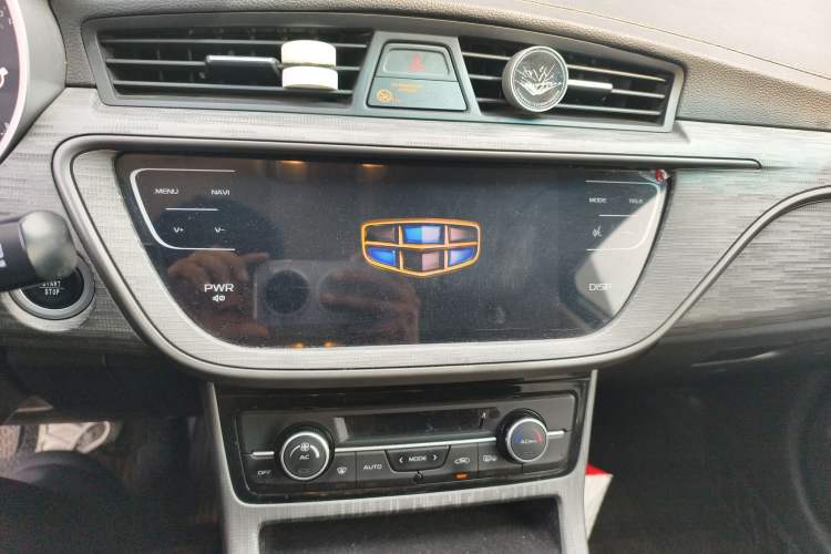 Used Geely Auto Emgrand GS 2018 Elegant Edition 1.8L Manual LingShang Model
