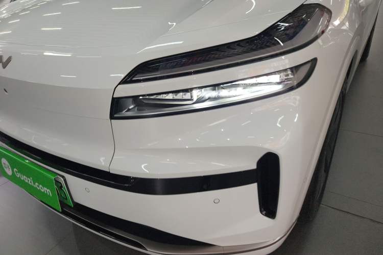 Used ONVO Luxeed L90 2025 Model—Max Six-Seater Version