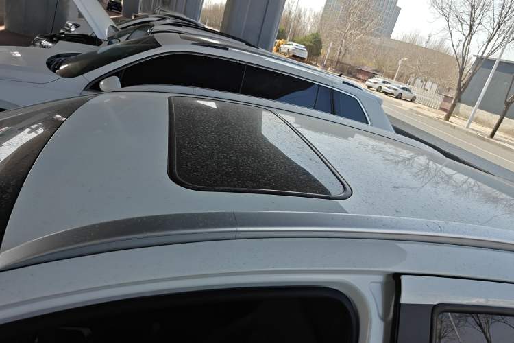 Used Geely Auto Vision X3 2021 PRO 1.5L CVT Deluxe Model
