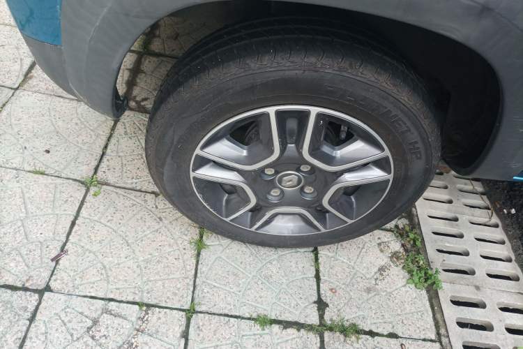 Used Renault E-Nuo 2019 e-Intelligent Model Right Rear Wheel Hub