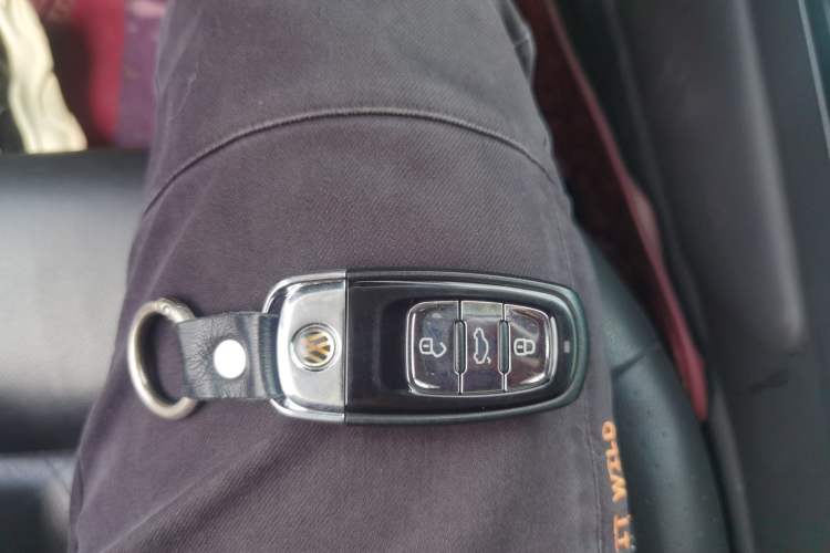 Used Volkswagen Phideon 2018 Revised Version 380TSI Two-Wheel Drive Business Edition