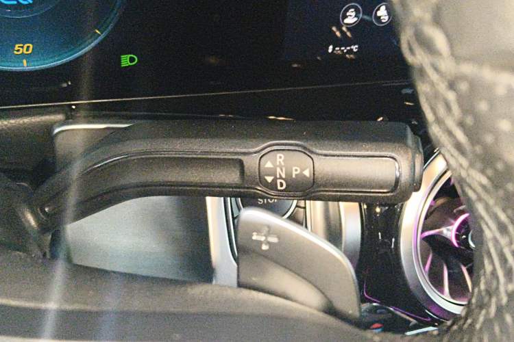 Used Mercedes-Benz EQB 2022 EQB 350 4MATIC Gear Lever