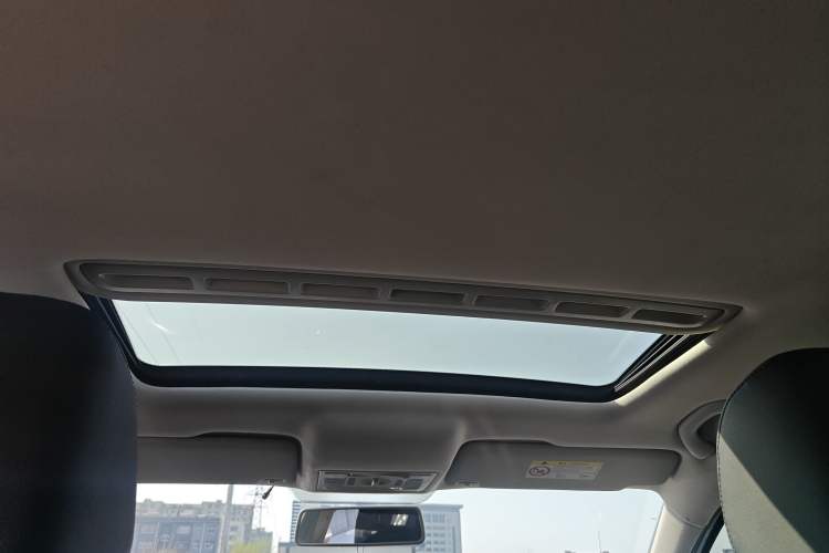 Used Volkswagen Jetta 2019 Dream Edition 1.5L Manual Comfort Version
