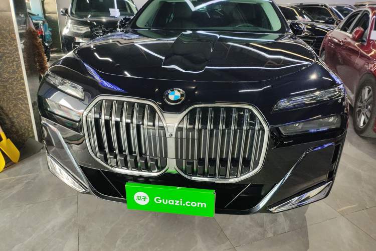 Used BMW 7 Series 2023 740Li Leading Model M Sport Package