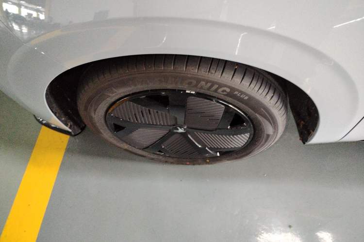 Used ARCFOX T1 2025 Model 425 PRO