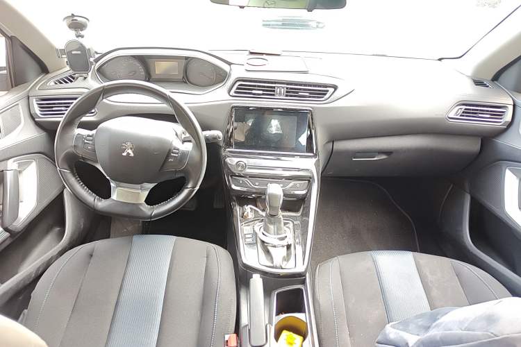 Used Peugeot 308 2019 1.6L Automatic Luxury Version China V Standard