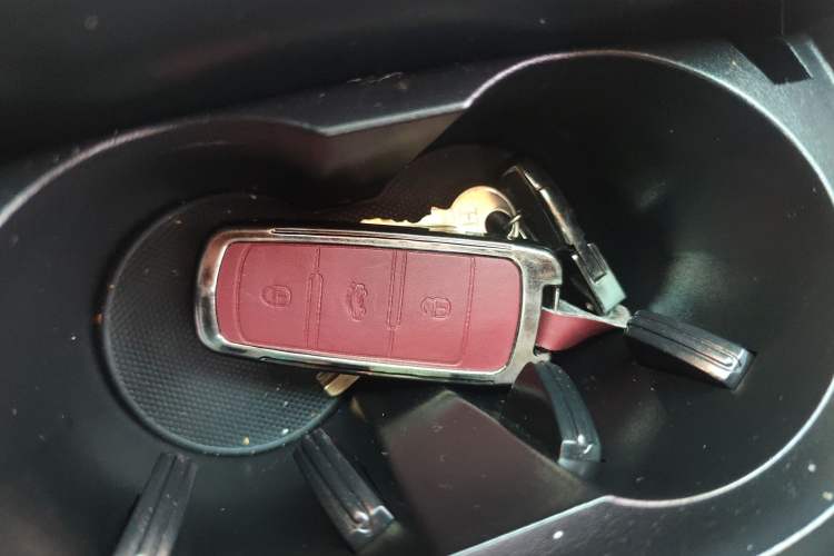 Used Zotye T700 2017 1.8T Dual-Clutch Prestige Model
