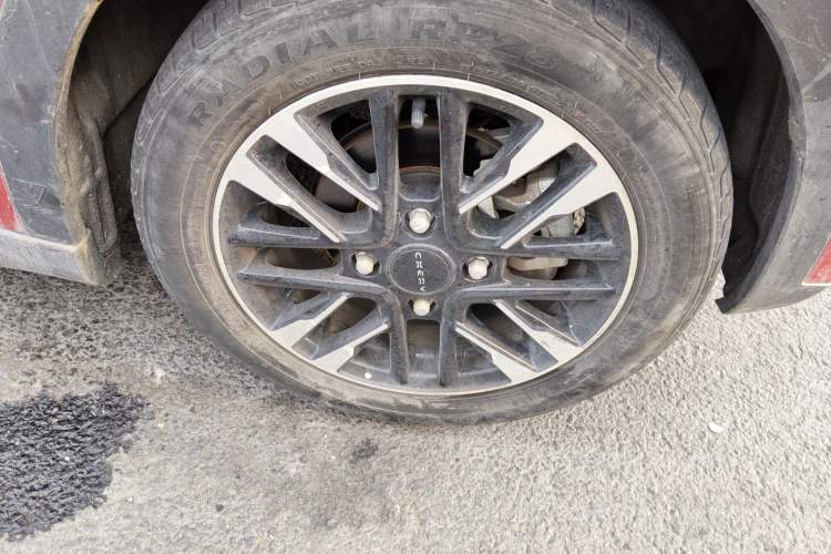 Used Chery Little Ant 2022 Revised Version Sweet Pink Edition Half-Sugar Version Lithium Iron Phosphate 30.7 kWh 30 kW 301 km
