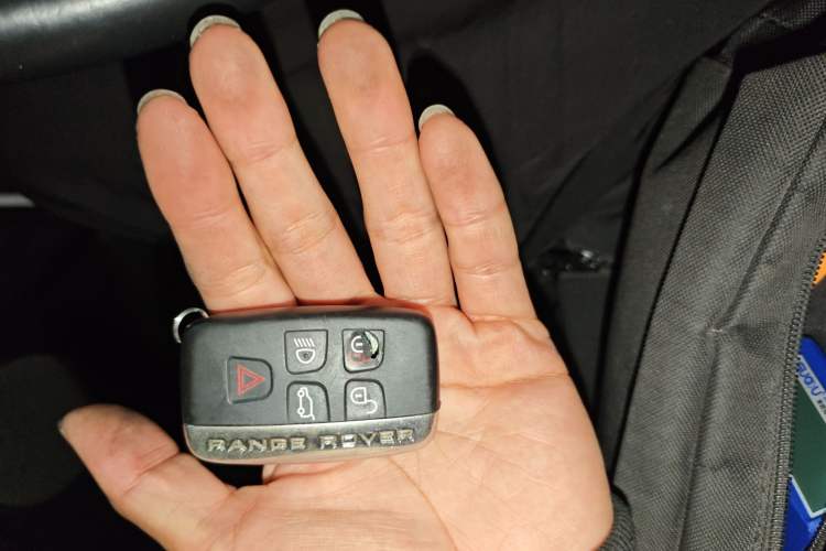 Used Land Rover Range Evoque 2016 2.0T PURE Style Edition Vehicle Key