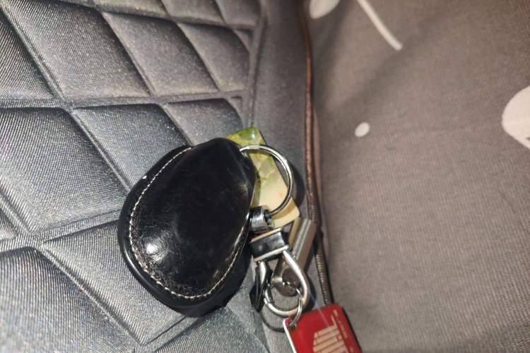 Used Suzuki S-Cross 2014 1.6L CVT Two-Wheel Drive Elite Version Vehicle Key