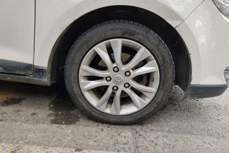 Used Baojun 730 2016 1.5L Manual Comfort Version 7 Seats China V Emission Standard
