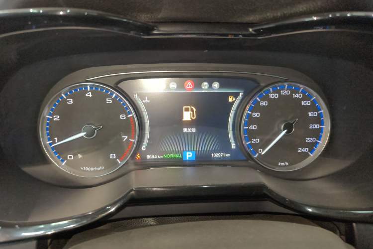 Used GAC Trumpchi GS7 2017 320T Two-Wheel-Drive Luxury Smart Connectivity Model