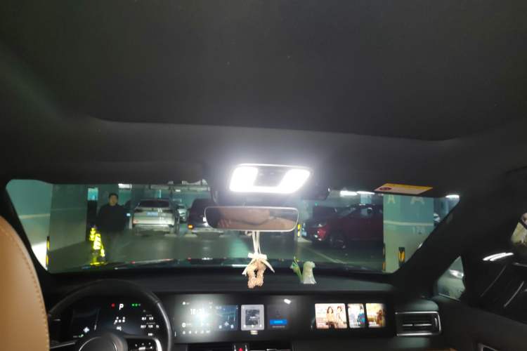 Used Li Auto ONE 2021 Extended-Range 6-Seater Version Headliner