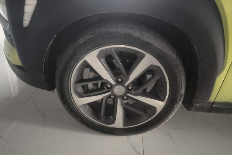 Used Hyundai ENCINO 2018 1.6T Dual-Clutch Zhilian Edition China V Standard Exterior 4