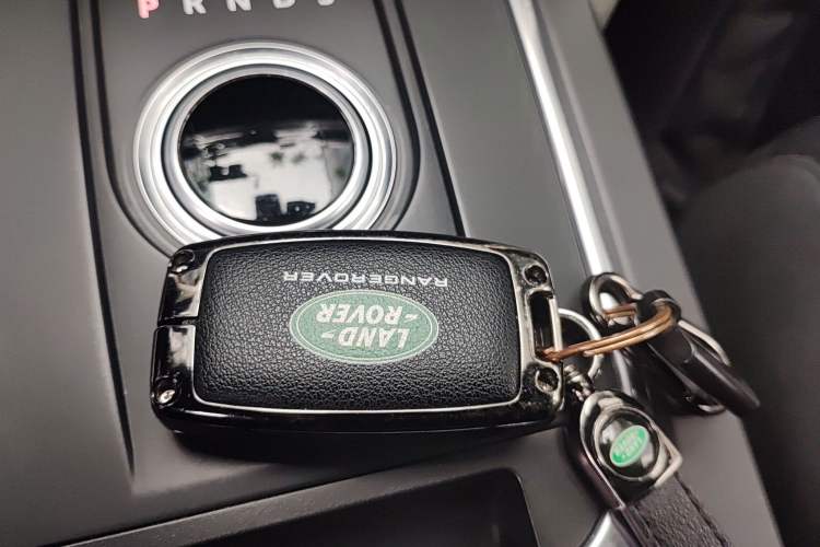 Used Land Rover Discovery Sport 2015 2.0T HSE LUXURY Vehicle Key