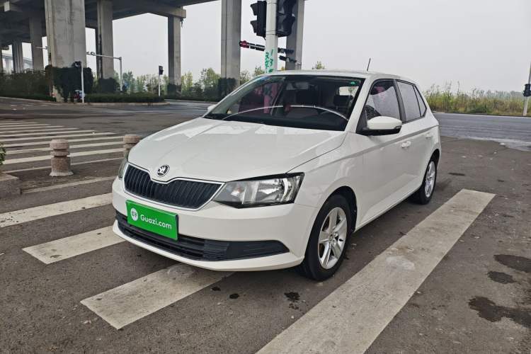 Used Skoda Fabia 2016 1.4L Automatic Car Enjoy Edition