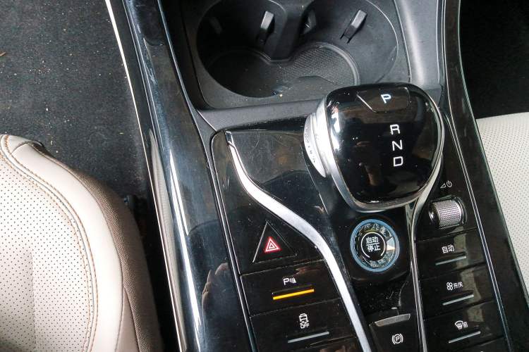 Used BYD Qin PLUS 2024 HONOR Edition DM-i 55KM Leading Model
