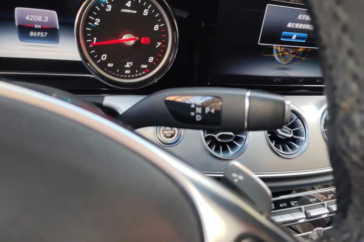 Used Mercedes-Benz E-Class 2017 E 200 4MATIC Coupe
