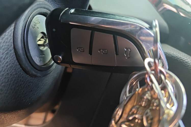 Used Soueast A5 Wing Dance 2019 1.5L Manual Luxury Edition China V Standard