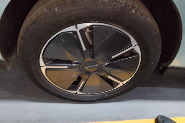 Used SAIC MAXUS Dajia 7 2024 Revised Version Super Hybrid Long-Range Edition Enjoyment Version
