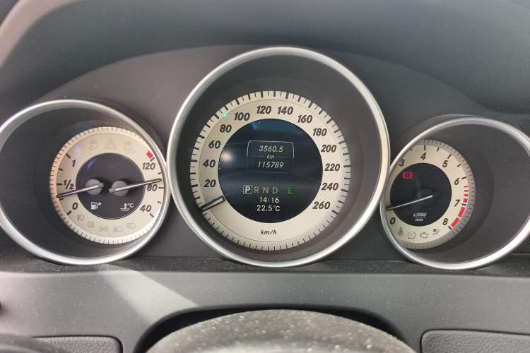 Used Mercedes-Benz C-Class 2013 C 260 Elegant Grand Edition
