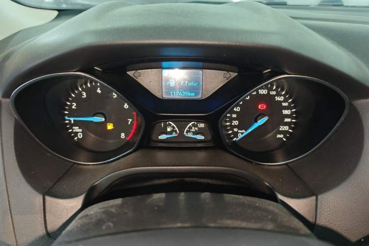 Used Ford Focus 2017 Sedan 1.6L Automatic Fashion Edition Smart Drive Version
