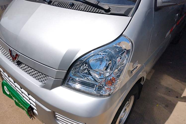 Used Wuling Rongguang 2021 1.5L Extended Basic Model Enclosed-Window Vehicle, 2-seater LAR
