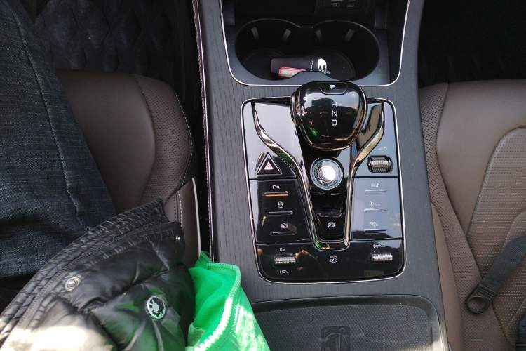 Used BYD Han 2022 DM-i 121KM Luxury Model
