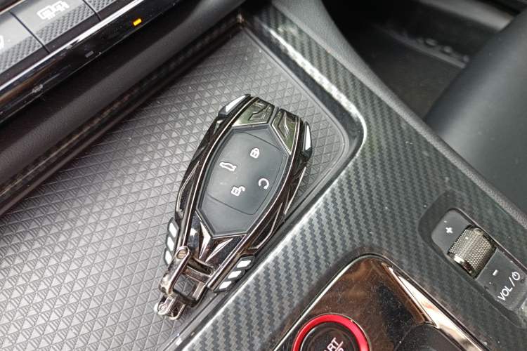 Used GAC Trumpchi EMPOW 2022 270T DCT J16 R-Style Track Edition