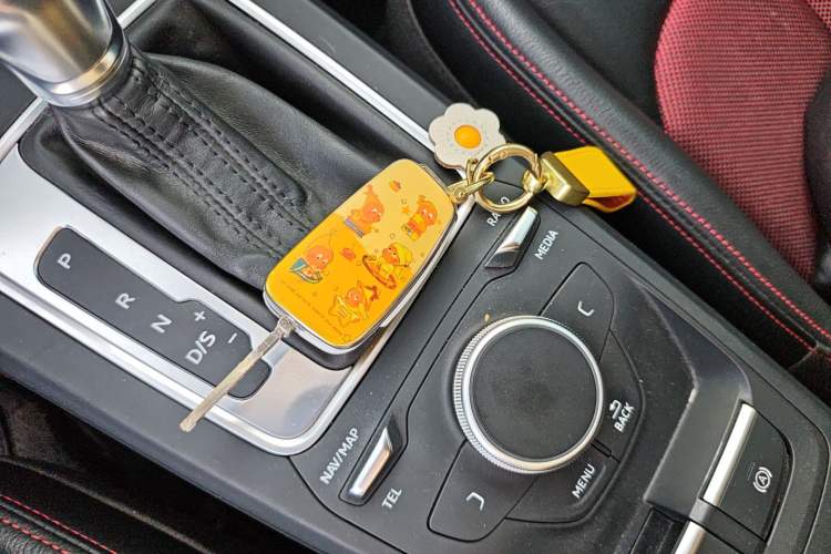 Used Audi Q2L 2018 35 TFSI Fashion Dynamic Version China VI Emission Standard
