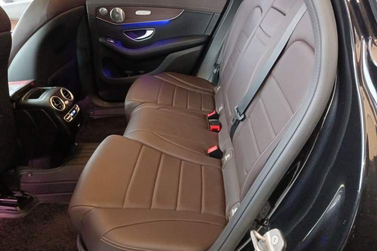 Used Mercedes-Benz GLC 2020 Facelifted GLC 300 L 4MATIC AMG-Line Left Rear Seat