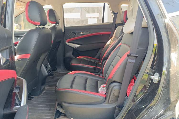 Used SOL X8 2021 300T DCT Prestige Smart Connect Edition 6 Seats