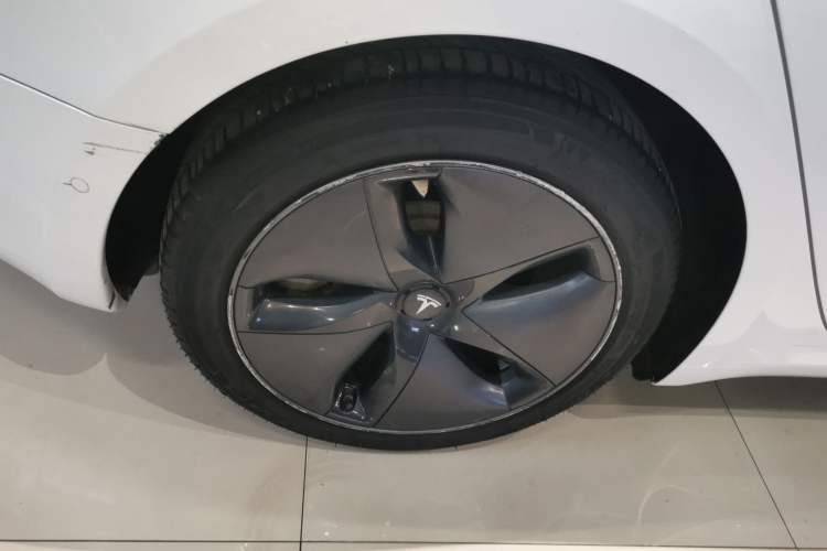 Used Tesla Model 3 (Import) 2019 Long-Range All-Wheel-Drive Version