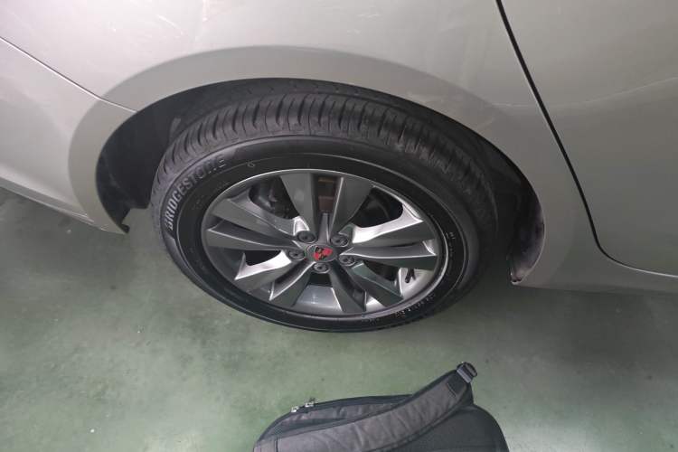 Used Roewe 360 2015 20T TST Deluxe Edition
