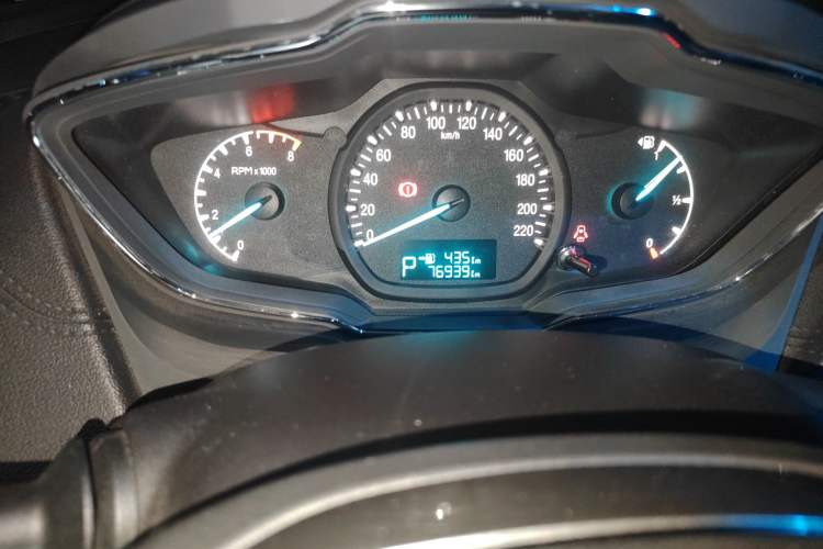 Used Ford Escort 2015 1.5L Automatic Fashion Model
