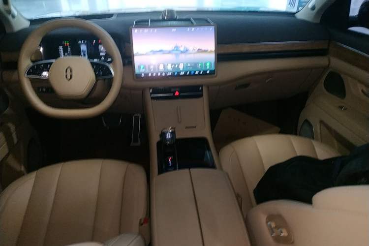 Used Hima AITO M7 2024 1.5T Intelligent Driving 4WD Max Edition 5 Seats
