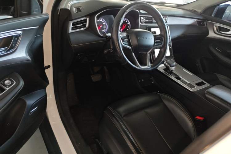 Used Roewe RX5 2020 PLUS 300TGI Automatic Ali National Style Luxury Edition