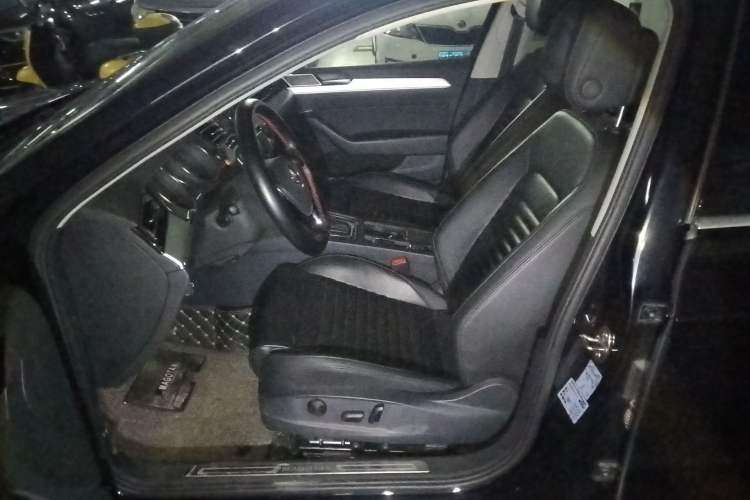 Used Volkswagen Magotan 2018 330TSI DSG Advanced Model