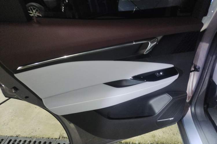 Used Buick E4 2023 Deluxe Edition
