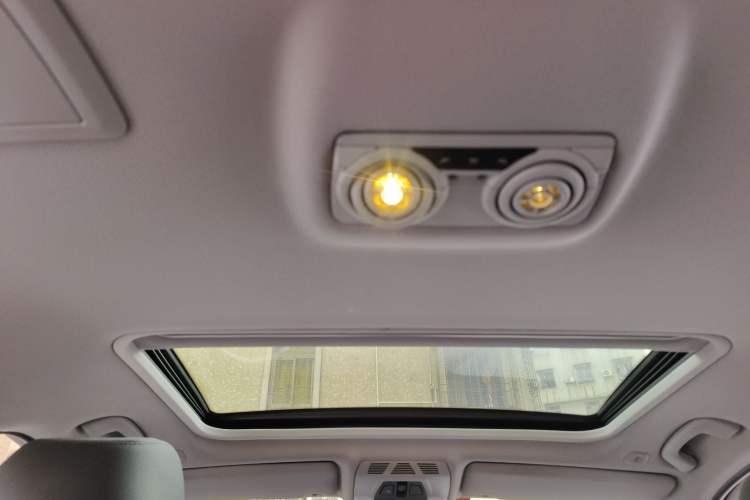 Used BMW 3 Series 2016 320Li Fashion Model
