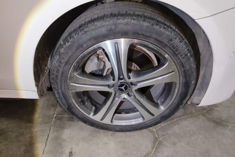 Used Mercedes-Benz E-Class 2018 E 200 L Sport Edition
